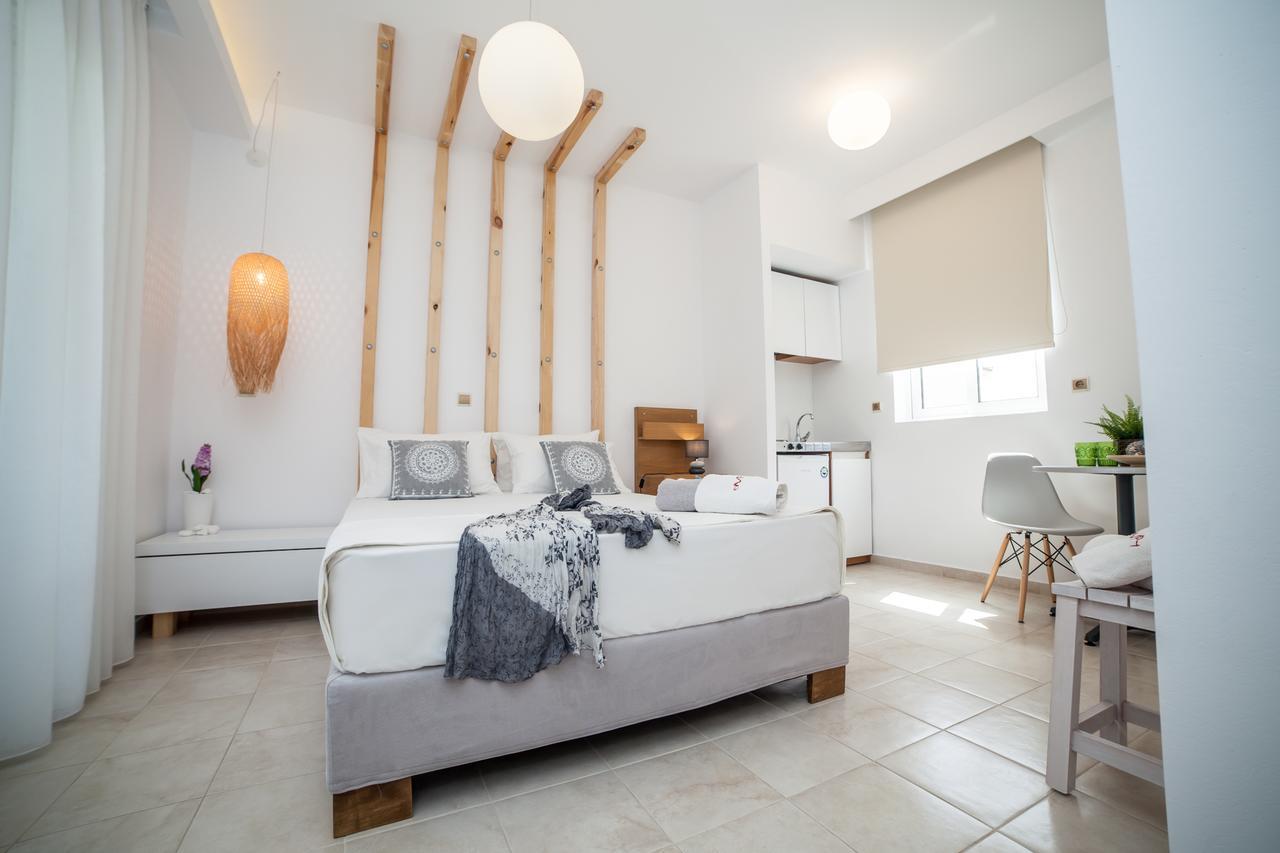 Enpy Aparthotel Finikounta Buitenkant foto
